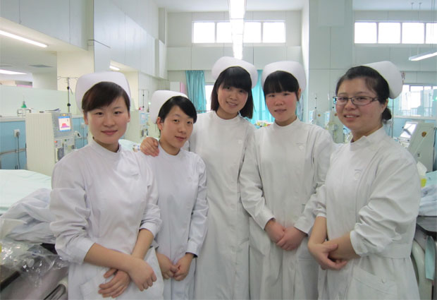 江西进贤白求恩血液净化中心护理学员在中日友好医院学习